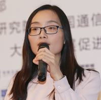 韓　涵